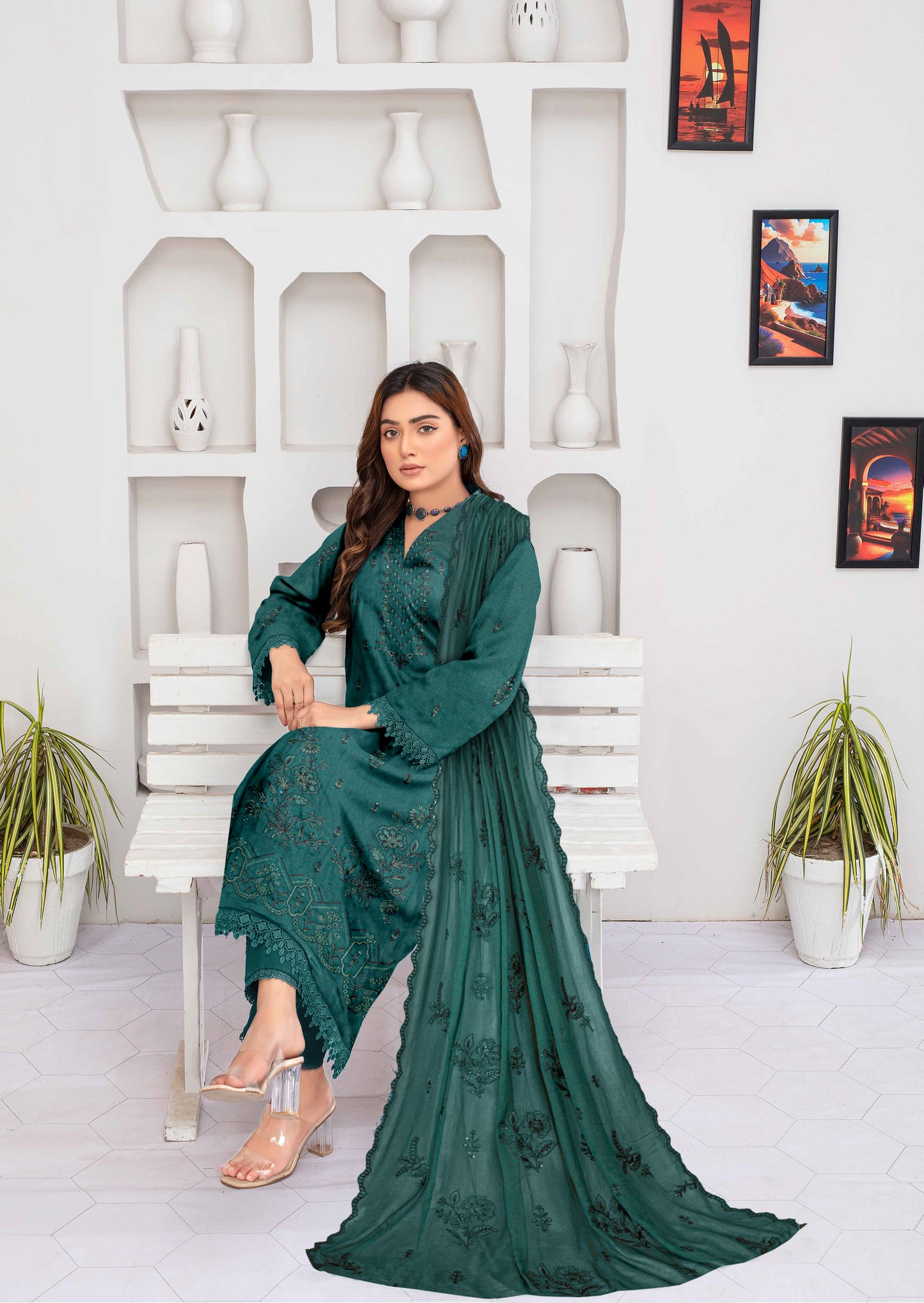 Gul Badan-Exclusive 3 Piece Unstitched Embroidered Karandi Suit