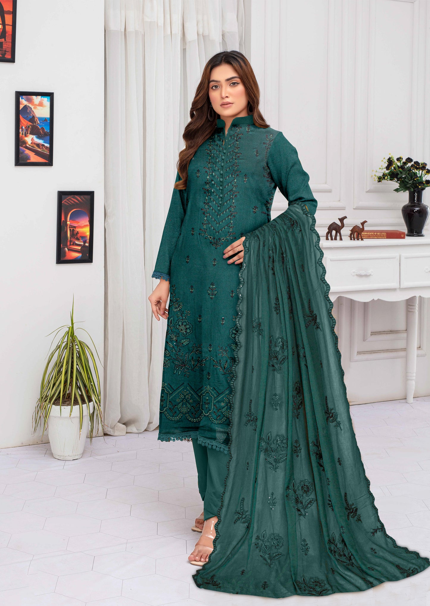 Gul Badan-Exclusive 3 Piece Unstitched Embroidered Karandi Suit
